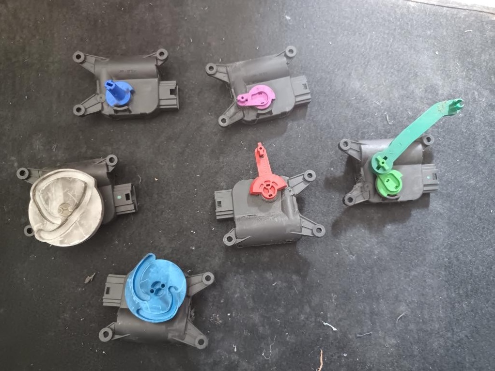 Motorceky kurenia audi a4 b6 b7