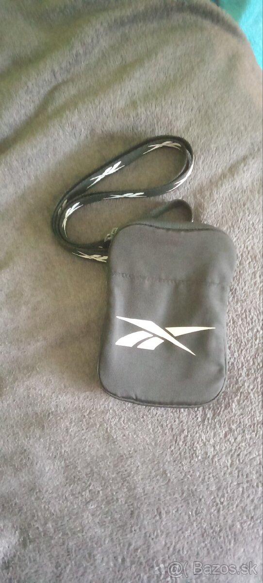 Pánska Reebok taška čierna