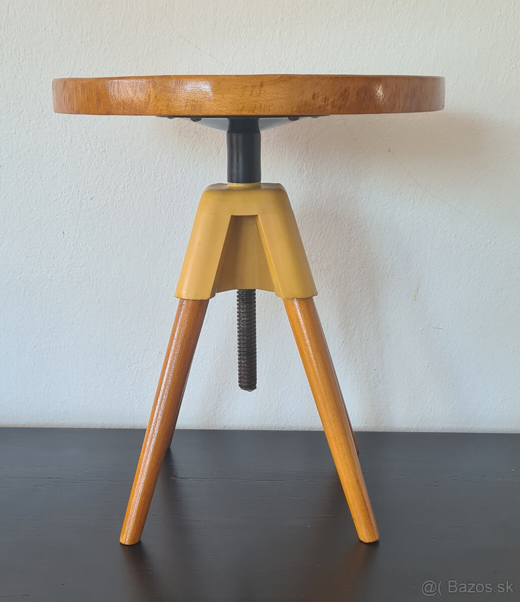 Retro buková stolička ku klavíru