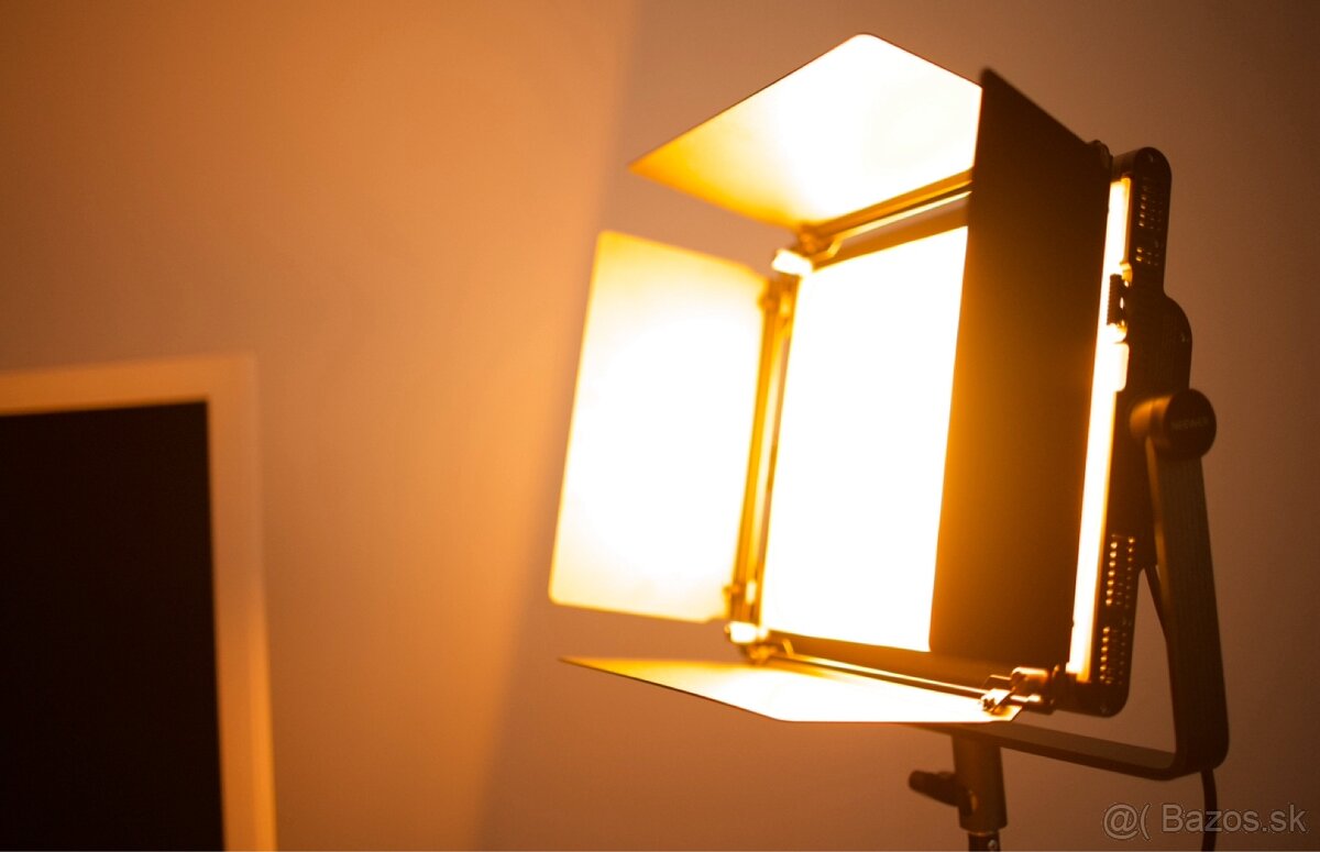 NEEWER 1200 RGB LED – Nové