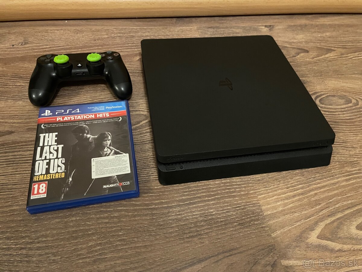 Playstation 4 slim
