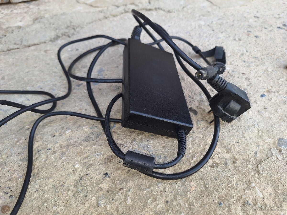 HP 120W originál nabíjačka pre notebooky