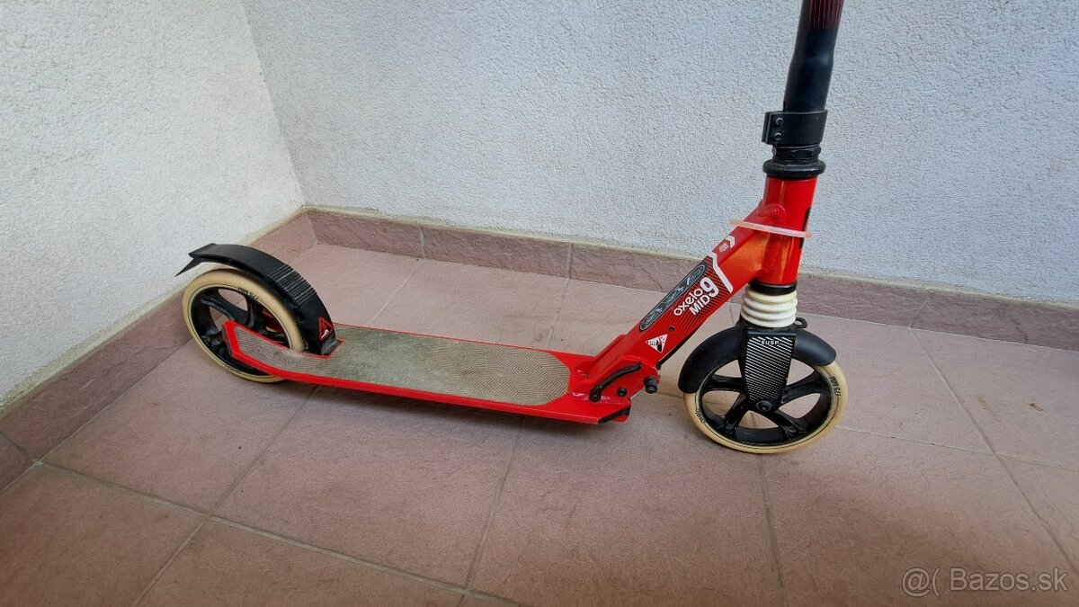 Kolobezka Oxelo
