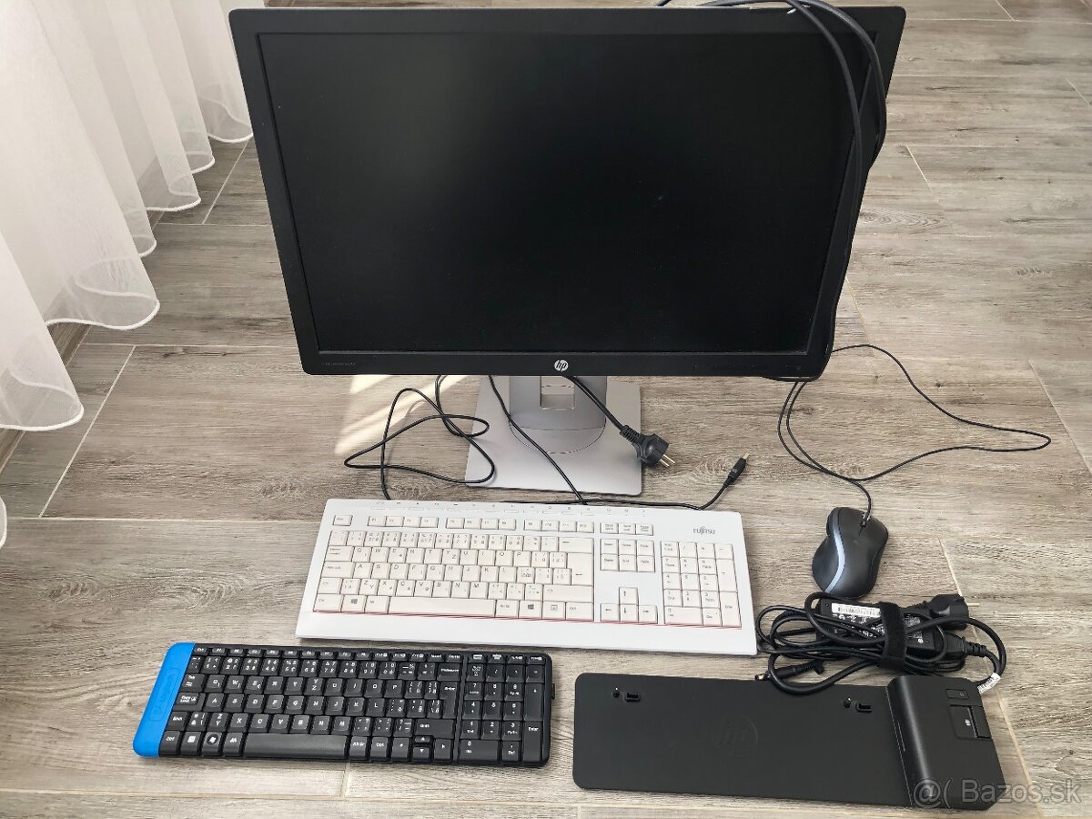 Predám monitor, darujem klávesnice, myš, docking station