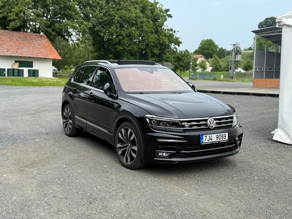 VW Tiguan R-Line DSG VIRTUAL + DVD - FULL VÝBAVA