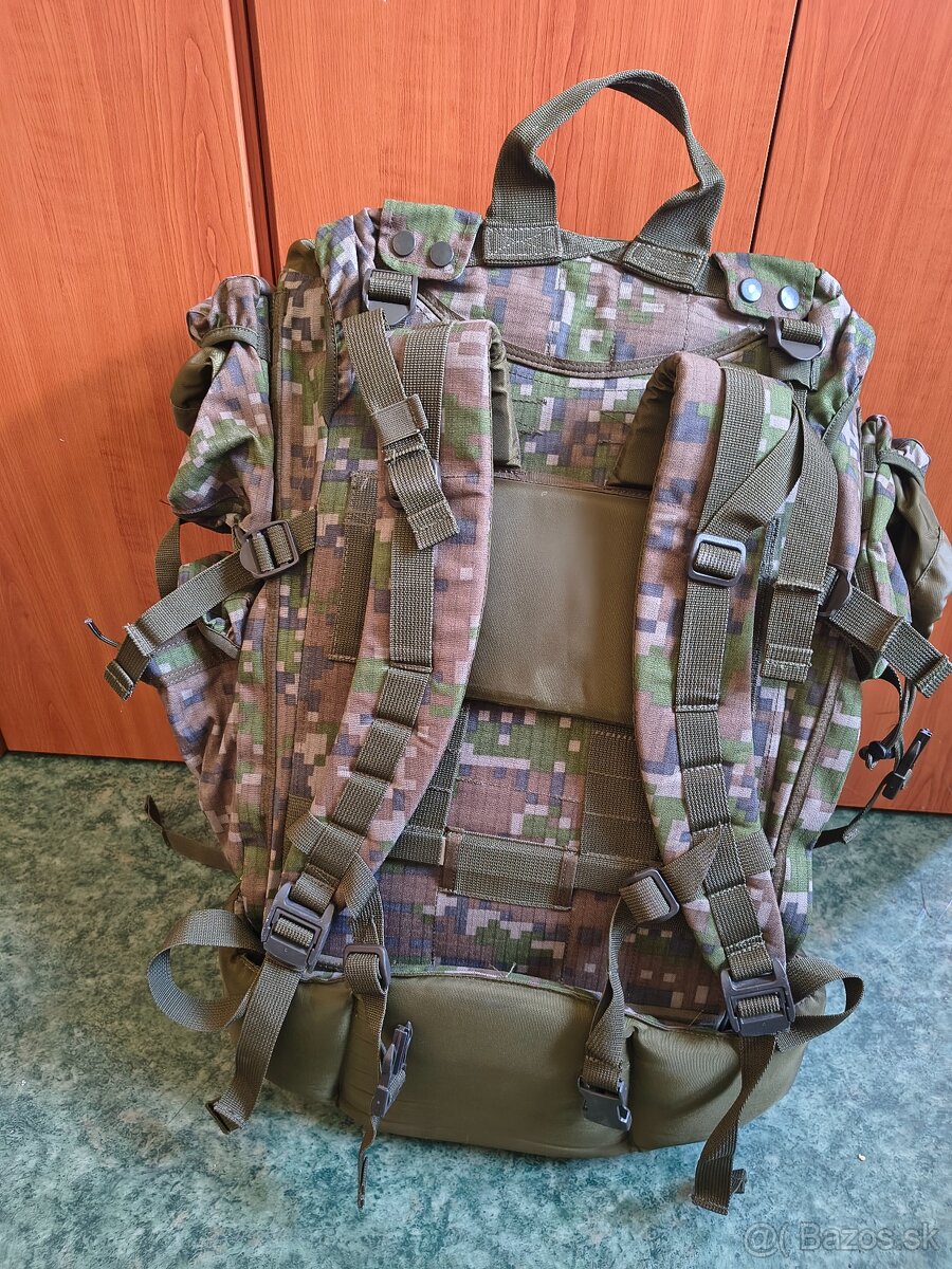 Vojenský batoh 65l