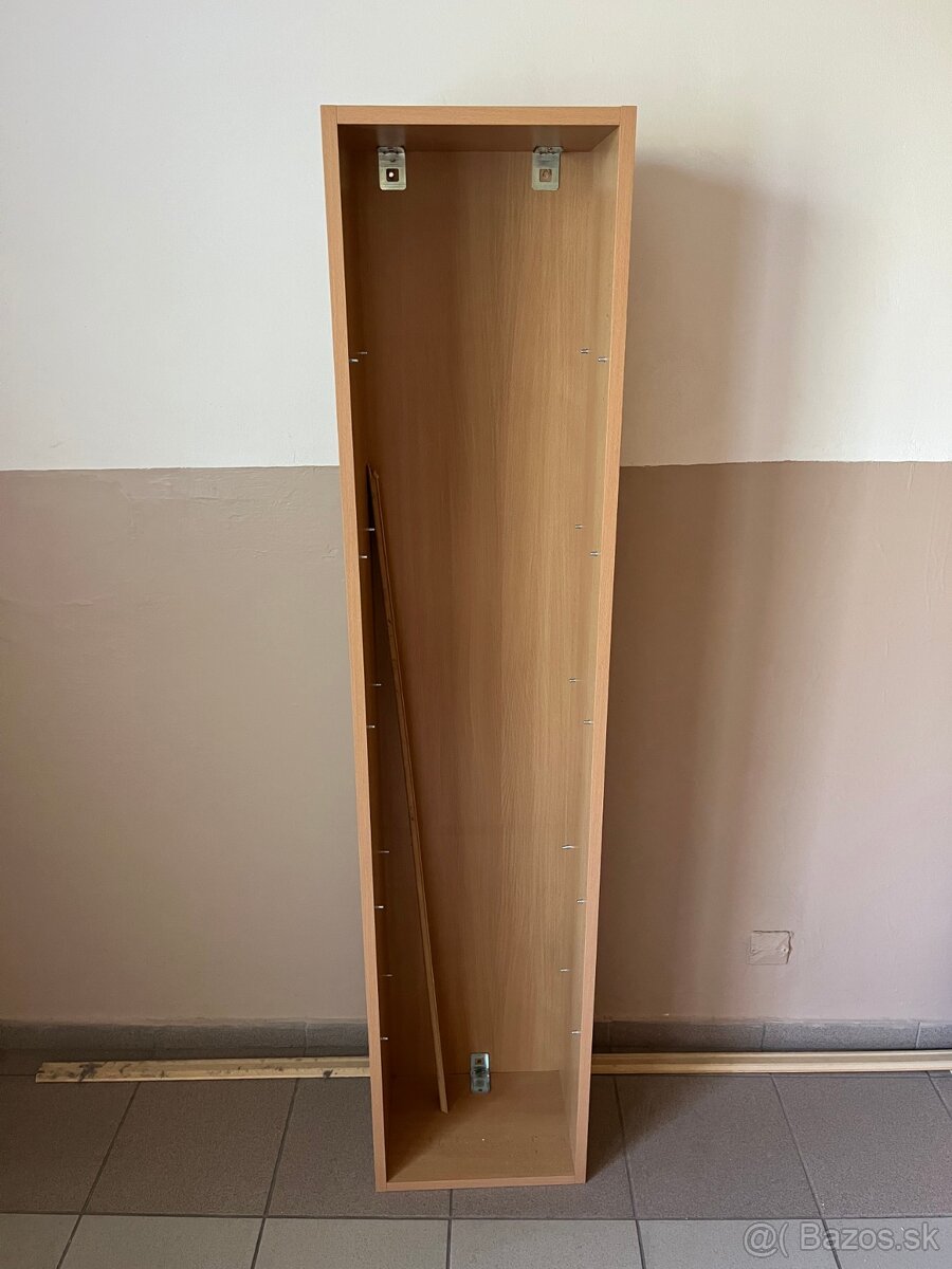 Predám poličku 160x35x23 – 15 €