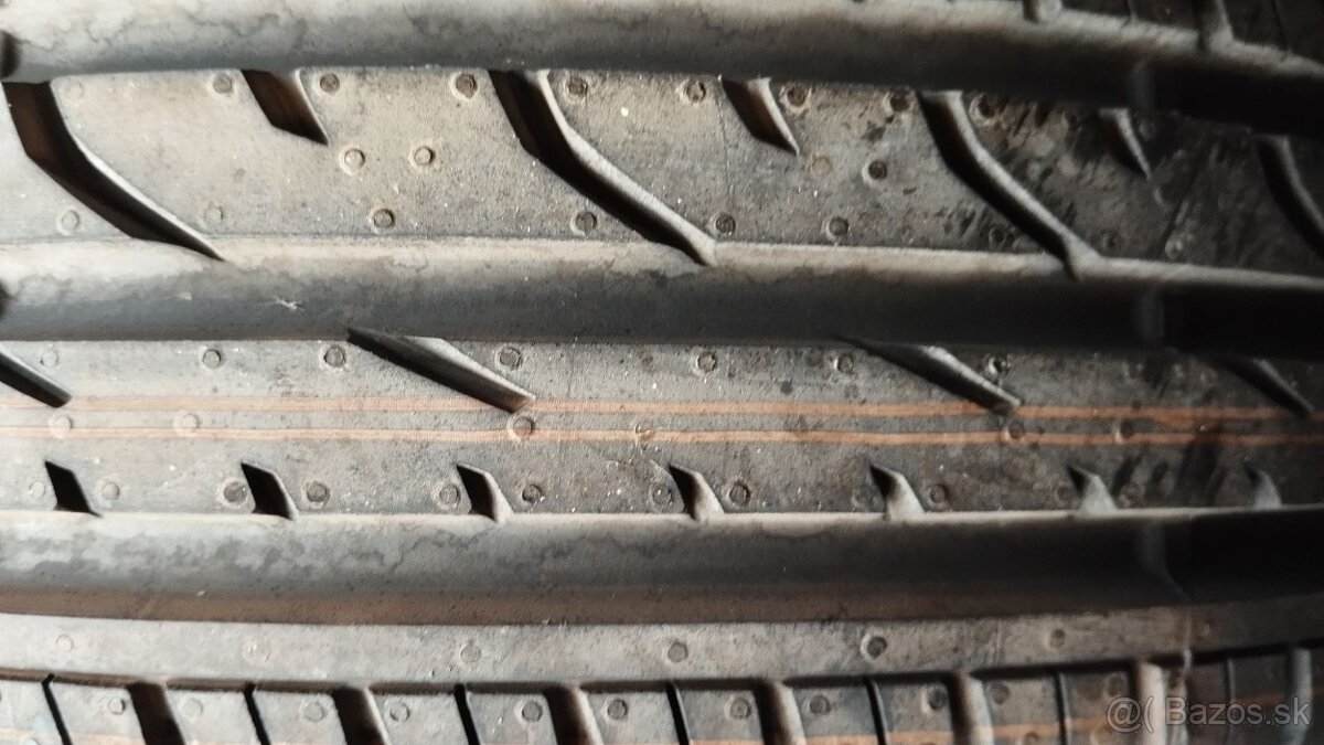 2X ZANOVNE LETNE PNEU.195/60R16 CONTINENTAL