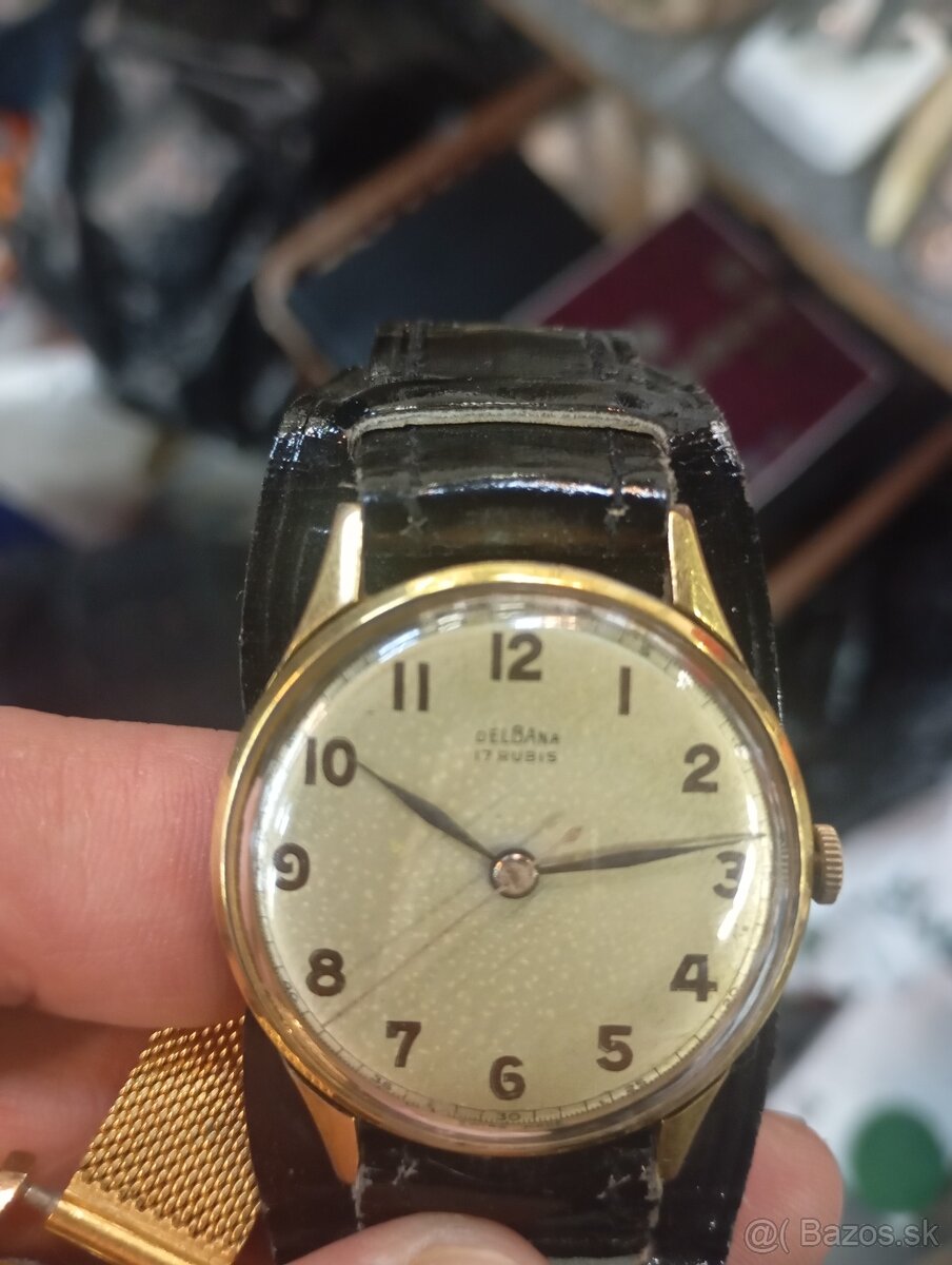 Predám náramkové hodinky
