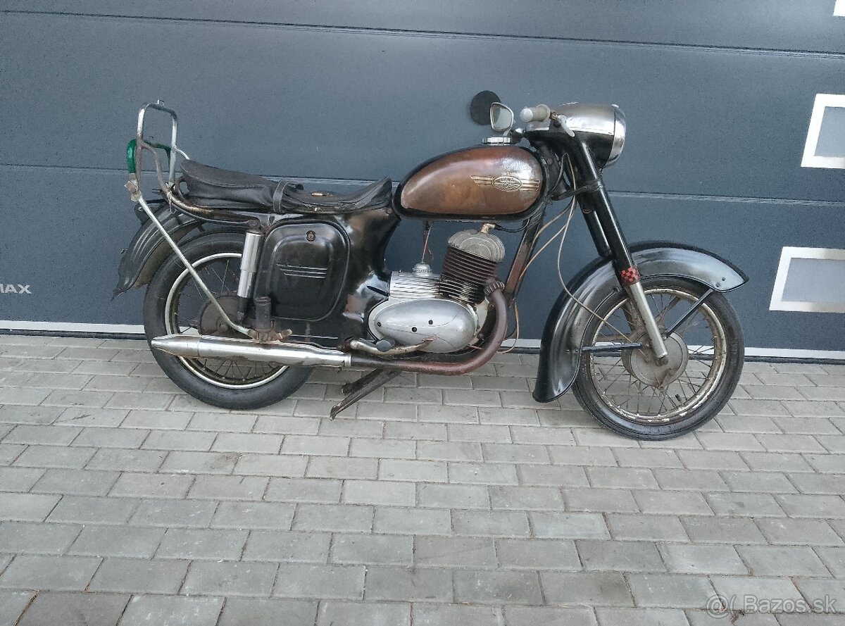 Jawa ČZ 175/356 TP kývačka ne perak panelka