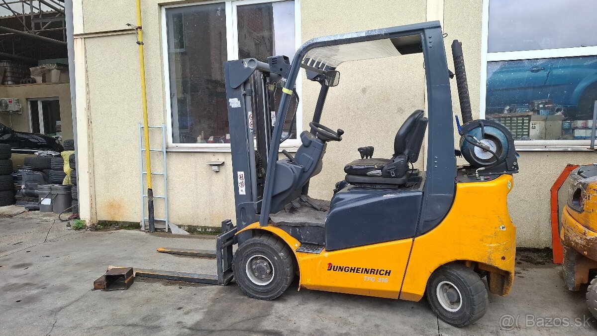 Predám vysokozdvižný vozik Jung DFG16