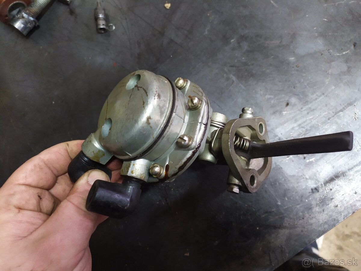 Palivové čerpadlo ZIL 131