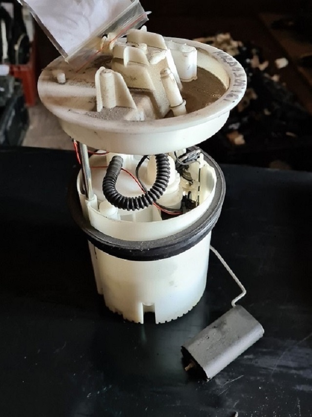 Palivové čerpadlo Mazda 3 1.6 8N619H307AC