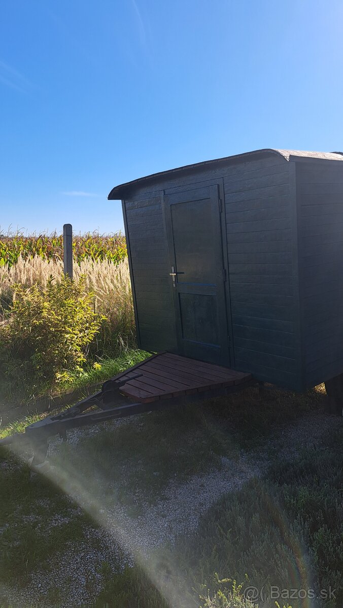 Maringotka, Včelín,