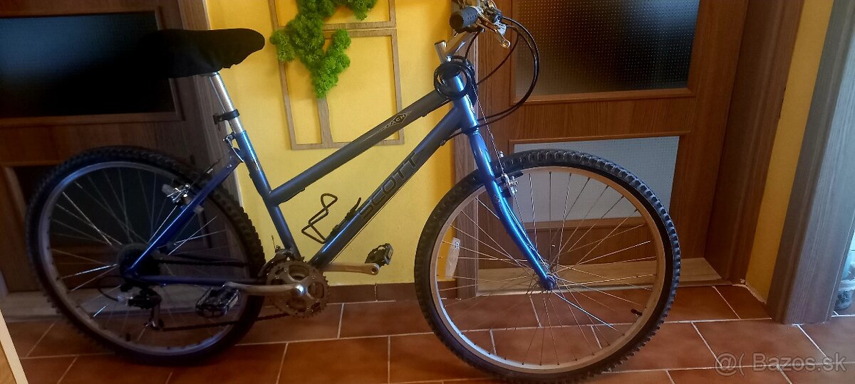 Predám dámsky bicykel SCOTT