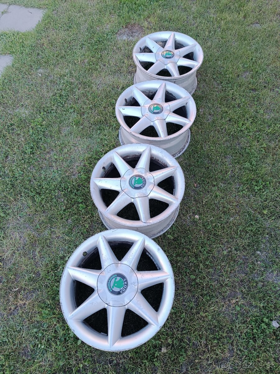Alu Kola Ronal R20 4x108 R15 7J ET35 Felicia Fun