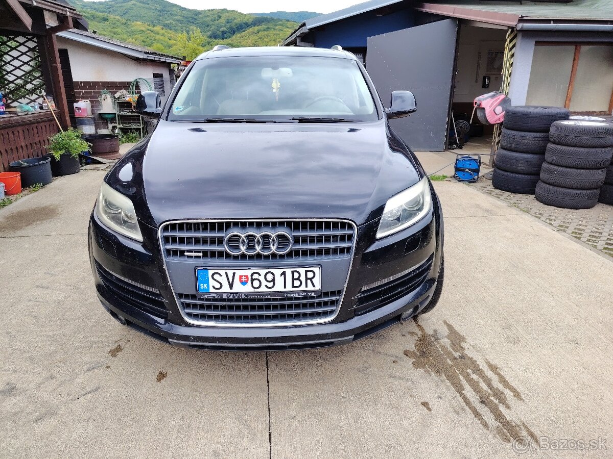 Q7