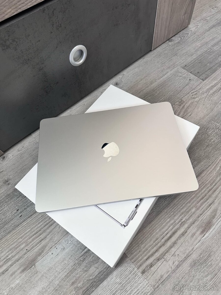 MacBook Air 2022 M2 8/256 GB