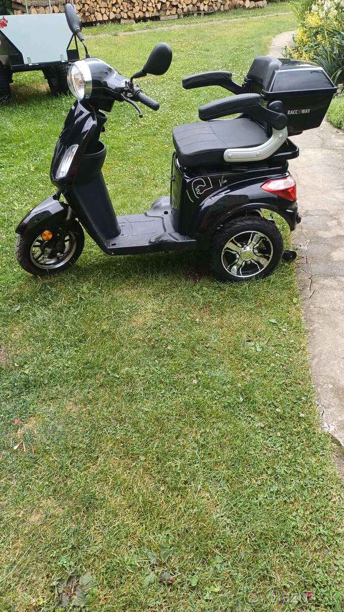 Elektrická trojkolka
