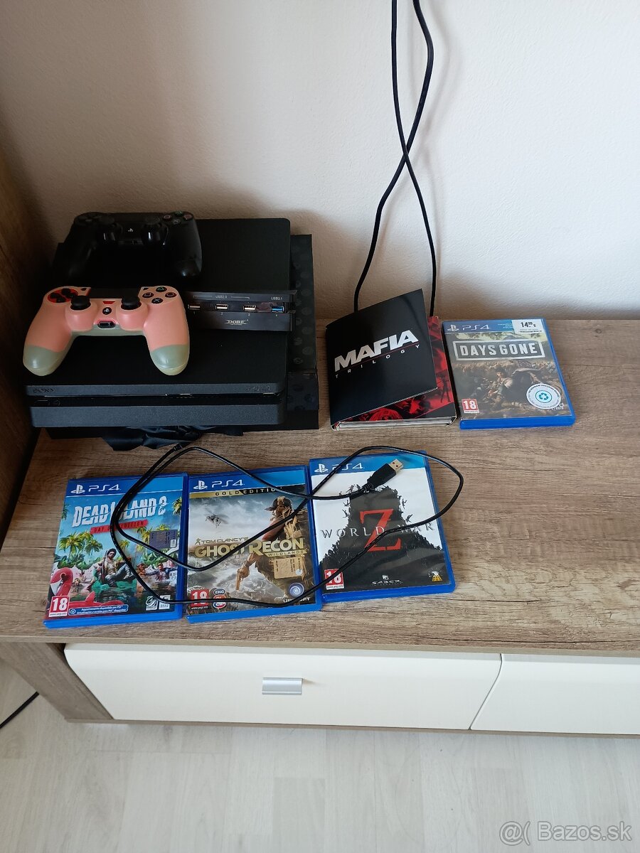 Ps4 plus príslušenstvo