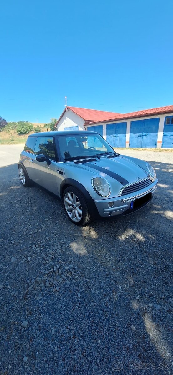 Mini Cooper 1.6 84KW
