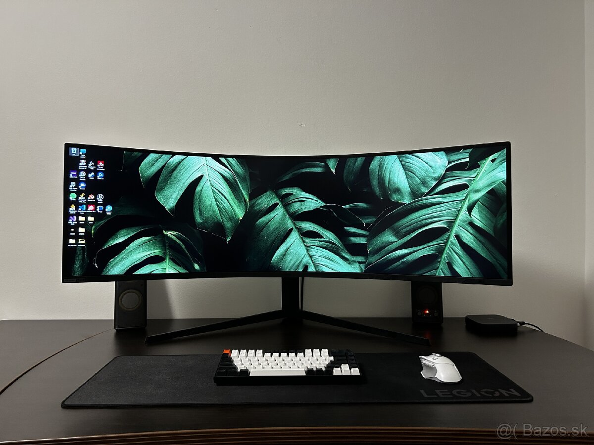Samsung Odyssey NEO G9 49"