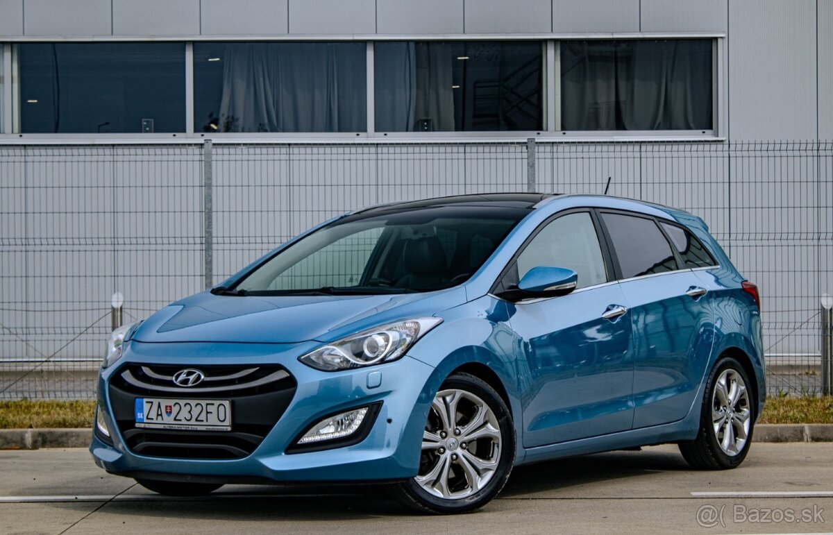 Hyundai i30 CW 1.6i CRDi HP 16V DOHC Style
