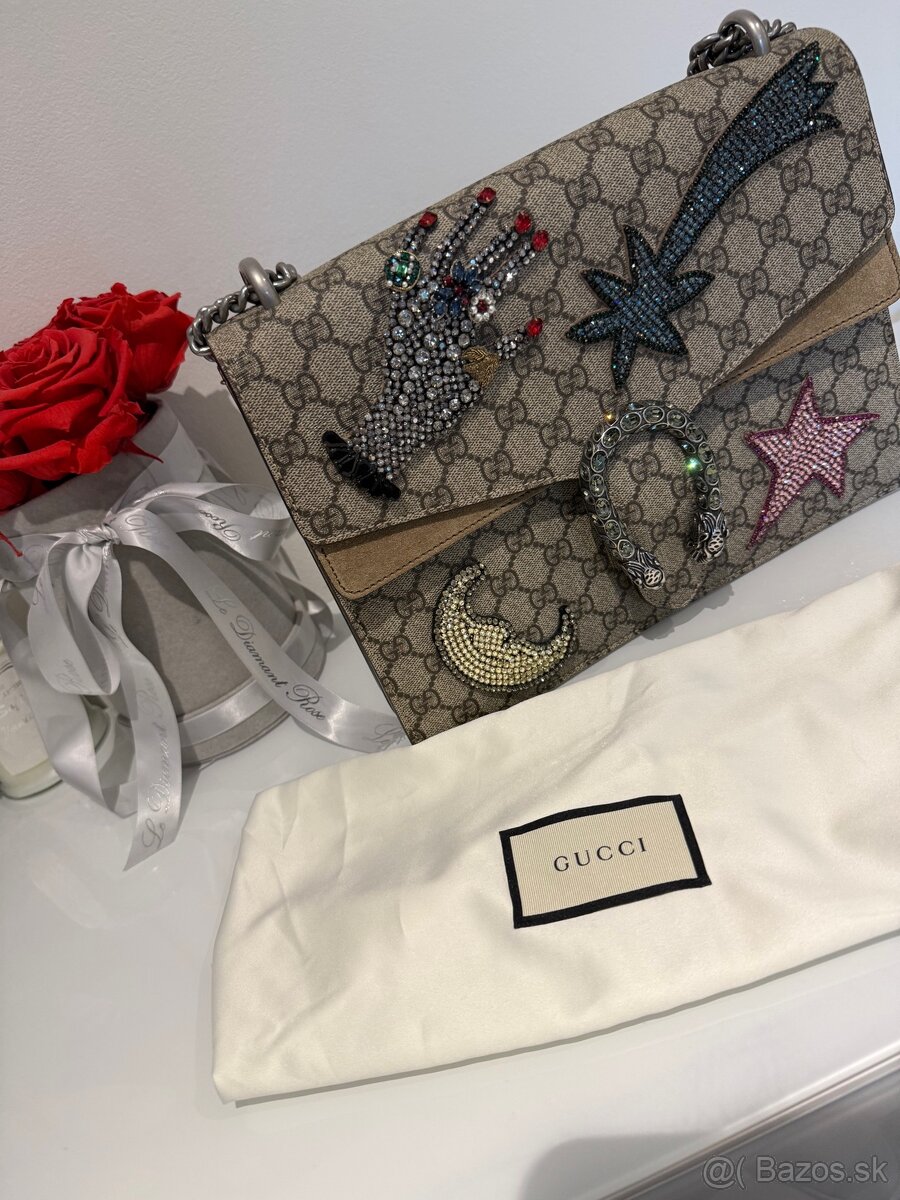 Gucci Dionysus GG Supreme s aplikáciami