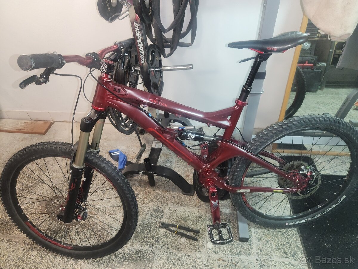 Celoodpružený, enduro GT sanction