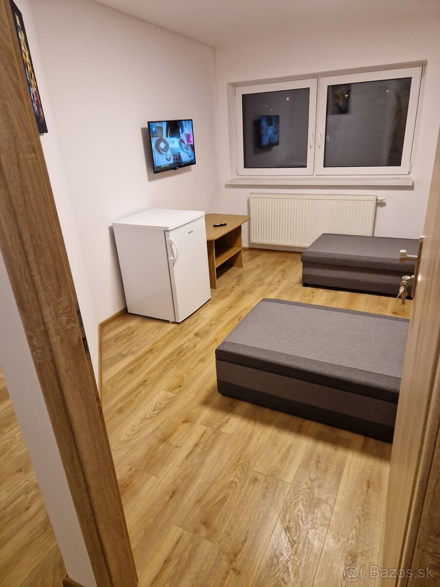 Na prenájom posteľ / izba