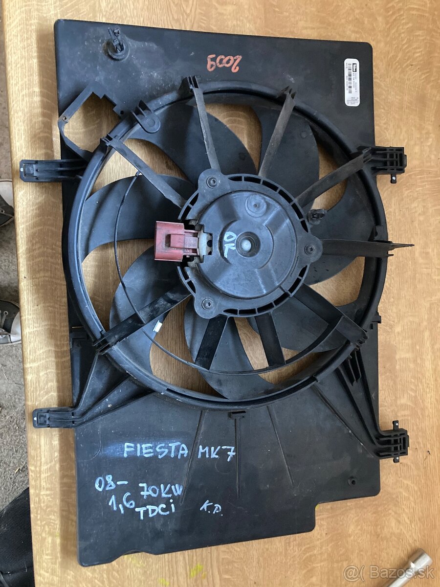 vetrák fiesta mk7