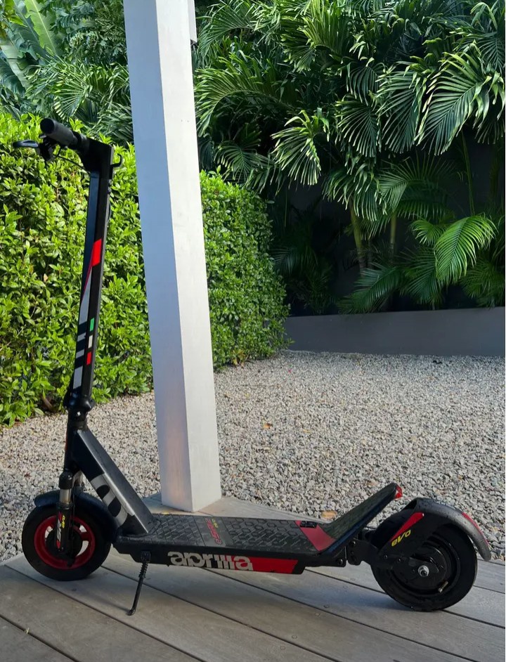 Elektrická Kolobežka Aprilia eSR2 EVO