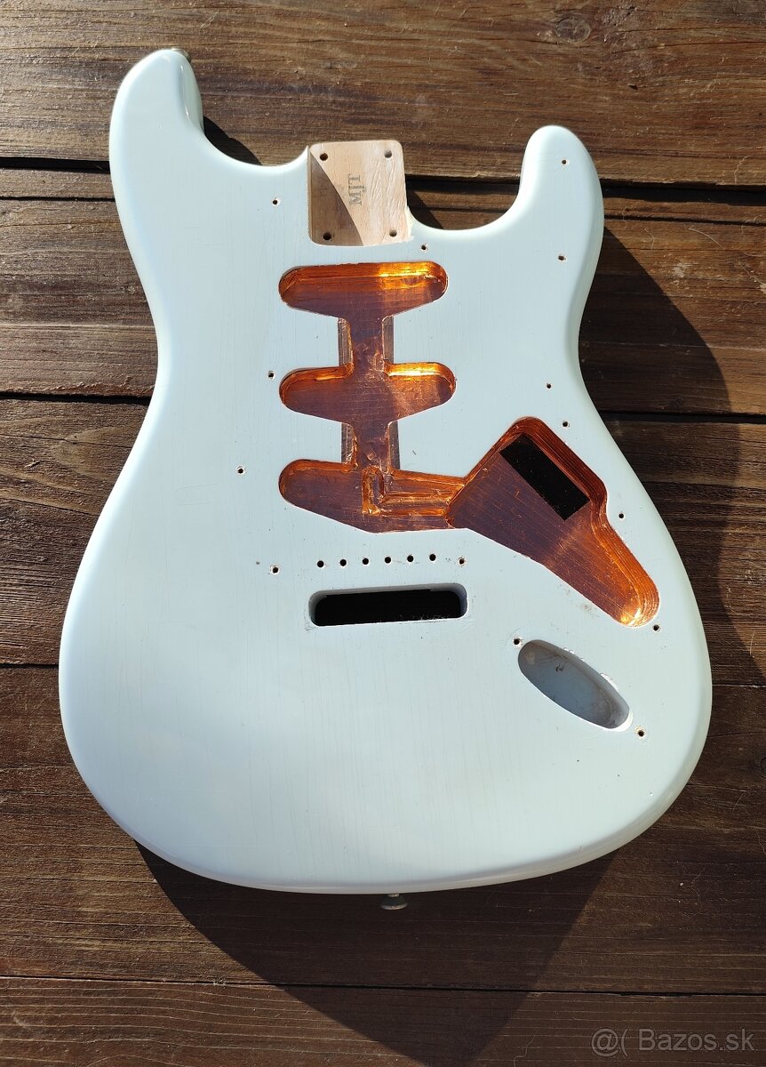Gitarové telo Stratocaster MJT 1piece Sonic Blue 1.8kg