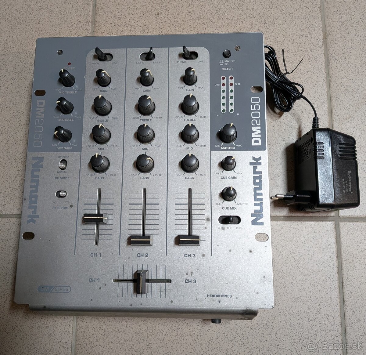 Predám DJ mix NUMARK DM 2050