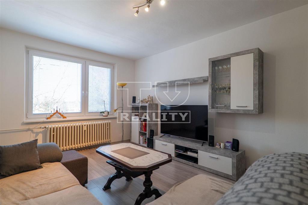 4-izbový byt s dvomi balkónmi