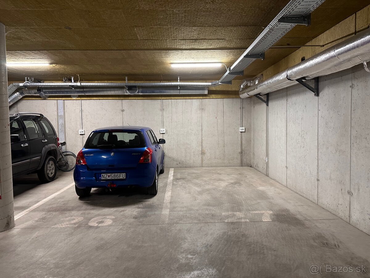 Vonkajšie alebo Vnútorné garážové státie Soho II.