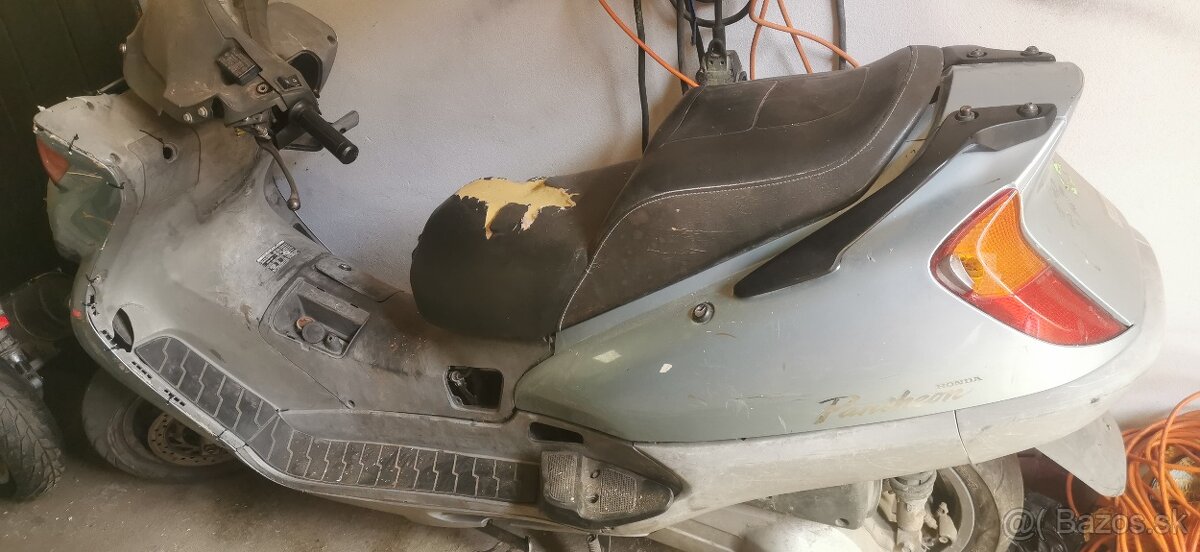 Honda Panteoon