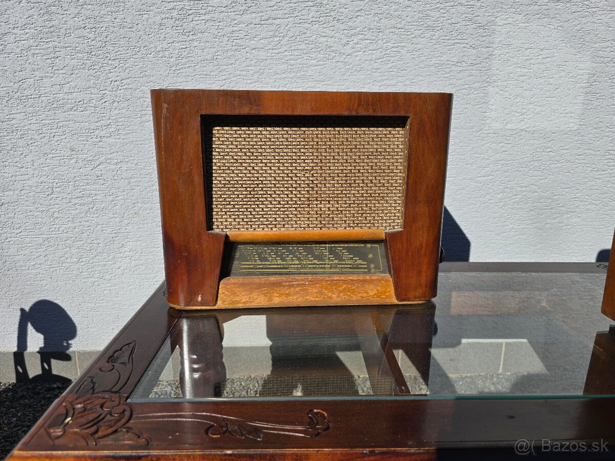 Starožitné rádio