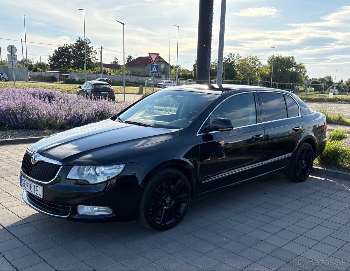 Škoda Superb 3.6 v6 Individual