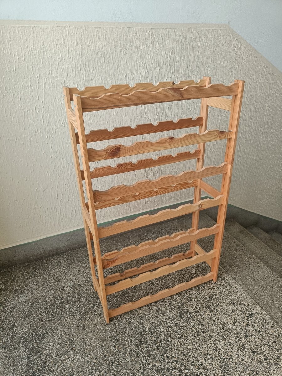 Stojan na fľaše