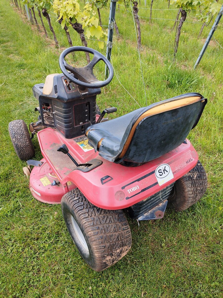 Traktor kosačka