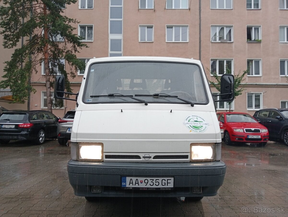 Valník Nissan Trade