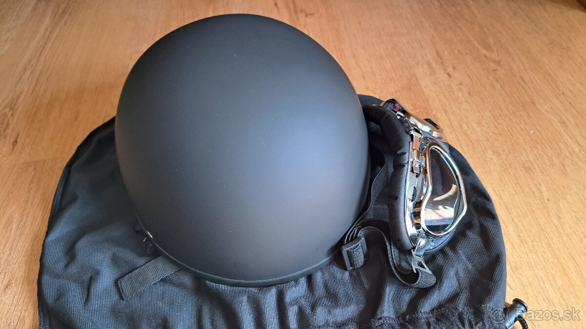 Helma mil-tec retro cierna M 57-58cm