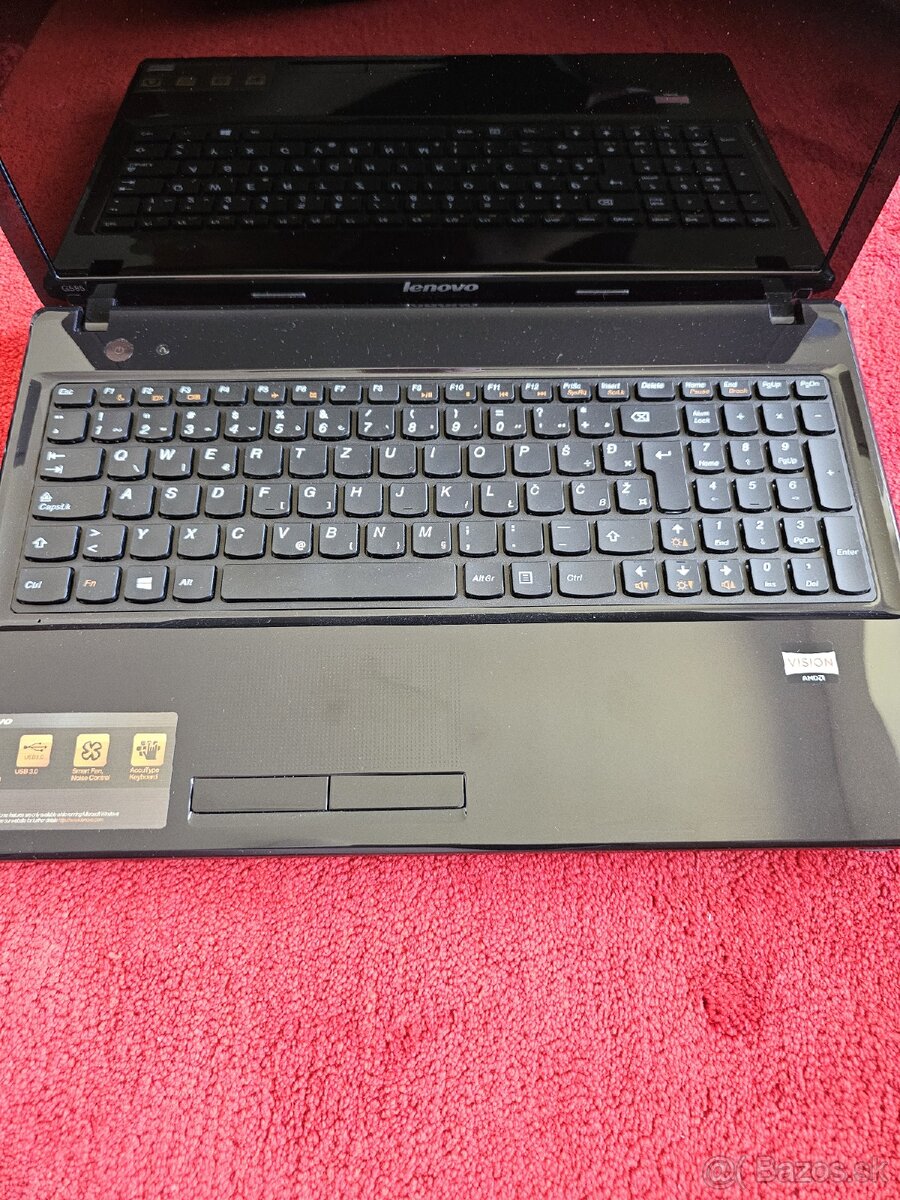 Lenovo G585 serie 15,6"