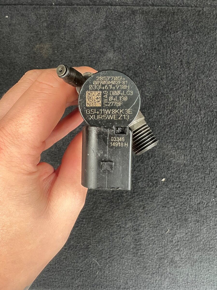 Predám vstrekovacie trysky D004LC3 / 04L130 277BF