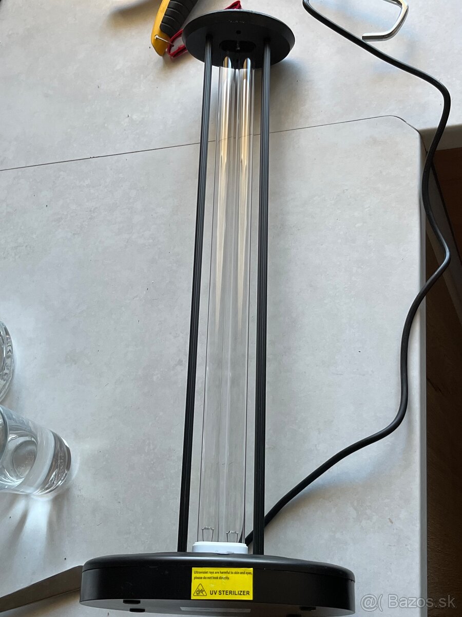 Dezinfekčná germicidná lampa UVC/38W/230V + diaľkové ovládan