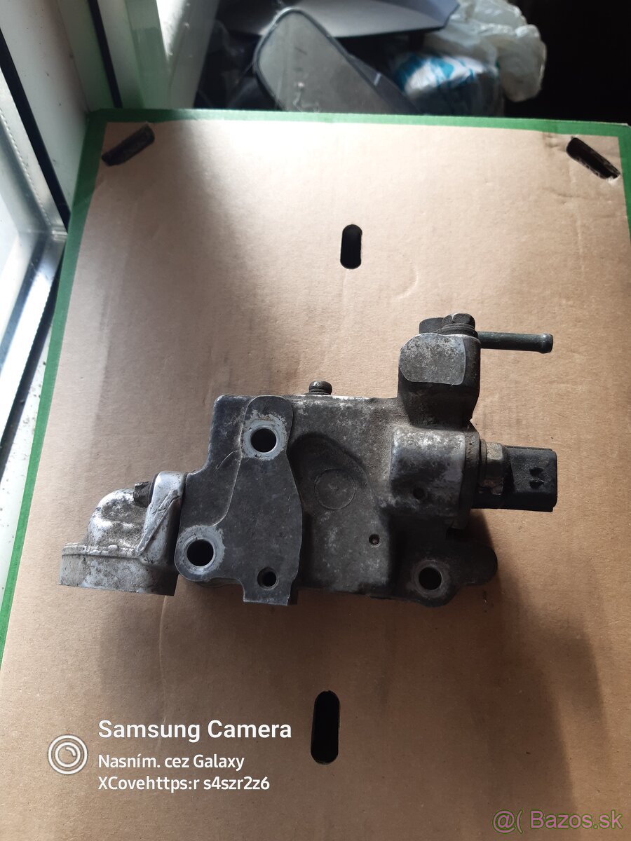 Regulator tlaku paliva mitsubishi pajero pinin