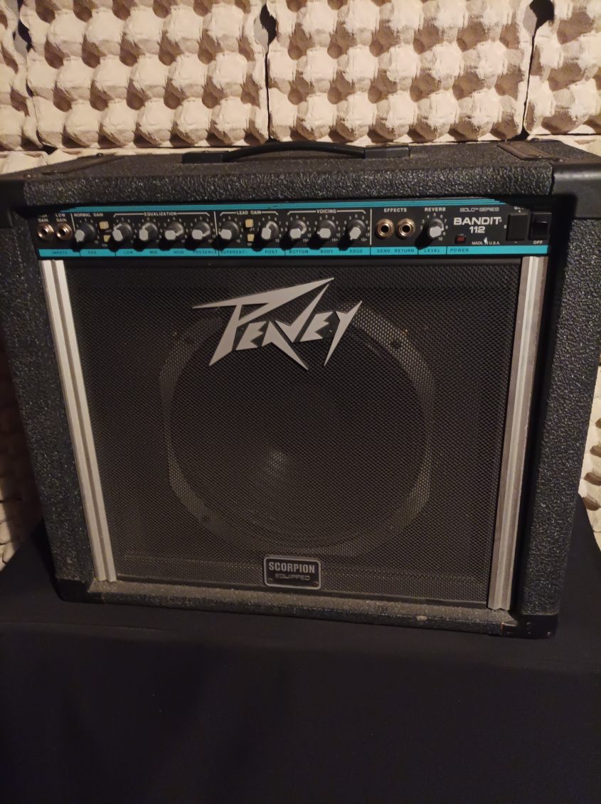 Gitarové kombo Peavey BANDIT 112 Made in USA