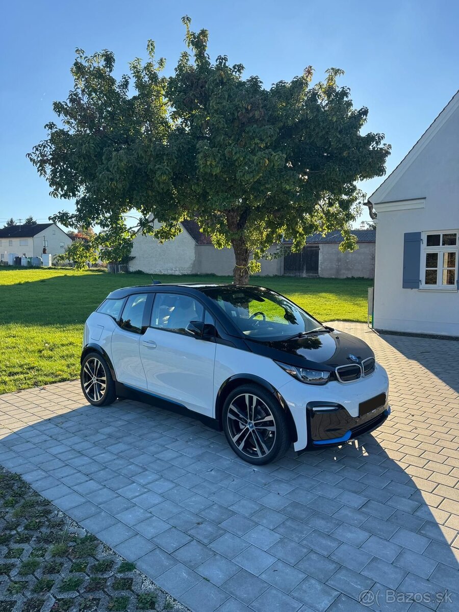 BMW i3s 120Ah, r.2022, Adaptív LED/Temp., Kam. ▶ odpočet DPH