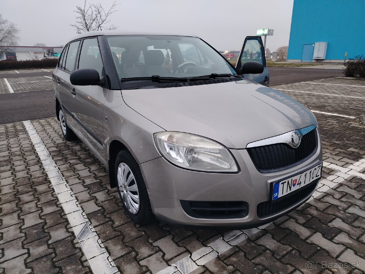 Škoda fabia combi 1.2 HTP 12v